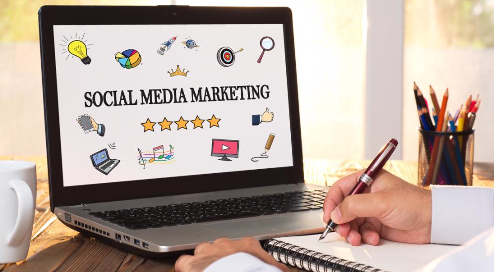 8 Predictions for Social Media Marketers in 2024