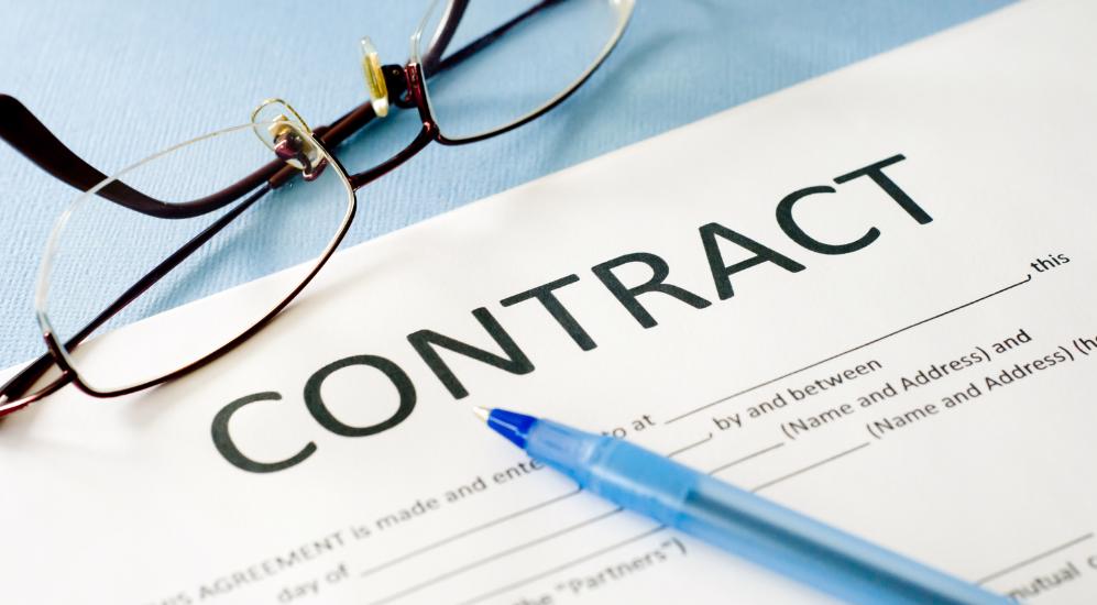 How To Draft A Contract For Freelance Work In These 7 Simple Steps