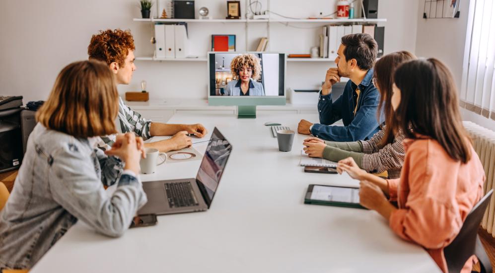 Hybrid Jobs - What Are They All About?